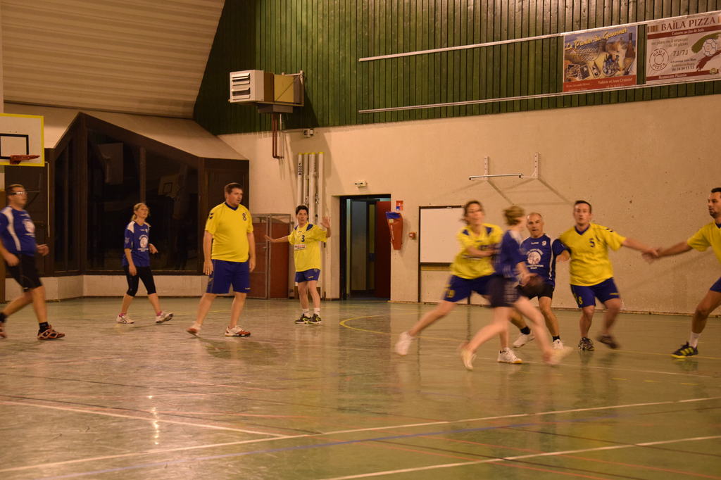 Utilisation de la colle - Handball Ambérieu en Bugey - site officiel - ain  01